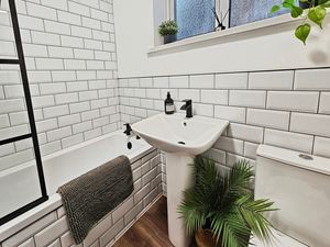 Photo 1- click for photo gallery